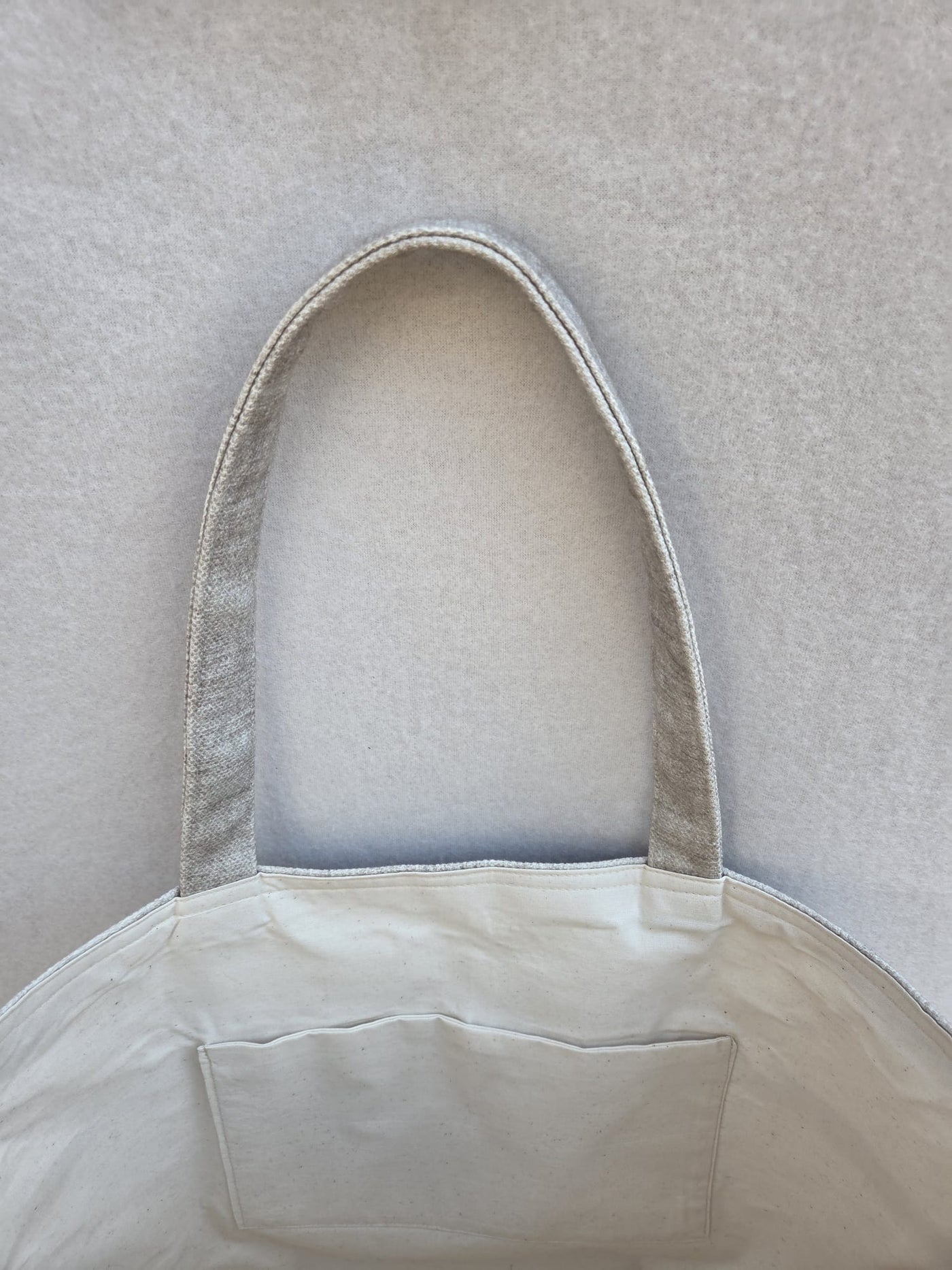 Sac “Épure Sauvage” – Lin naturel & touche wax blanche