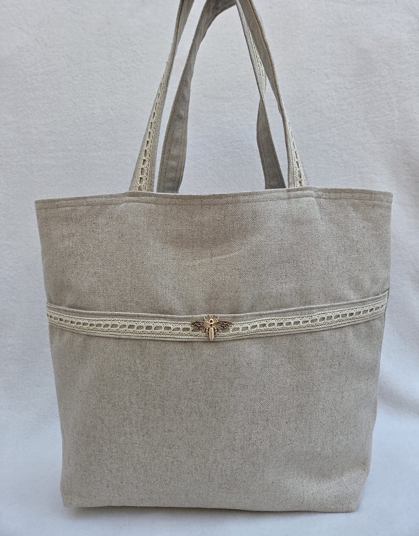 Sac “Écru Bohème” – Lin naturel & dentelle fine