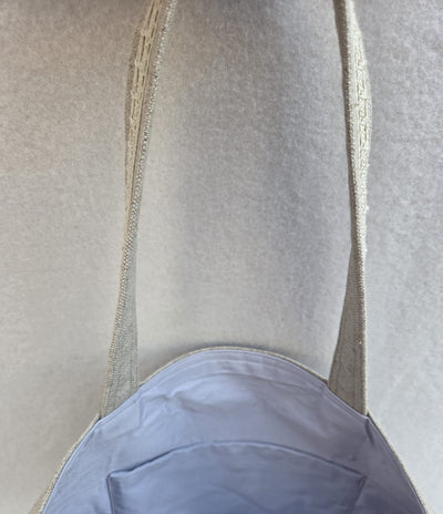 Sac “Écru Bohème” – Lin naturel & dentelle fine