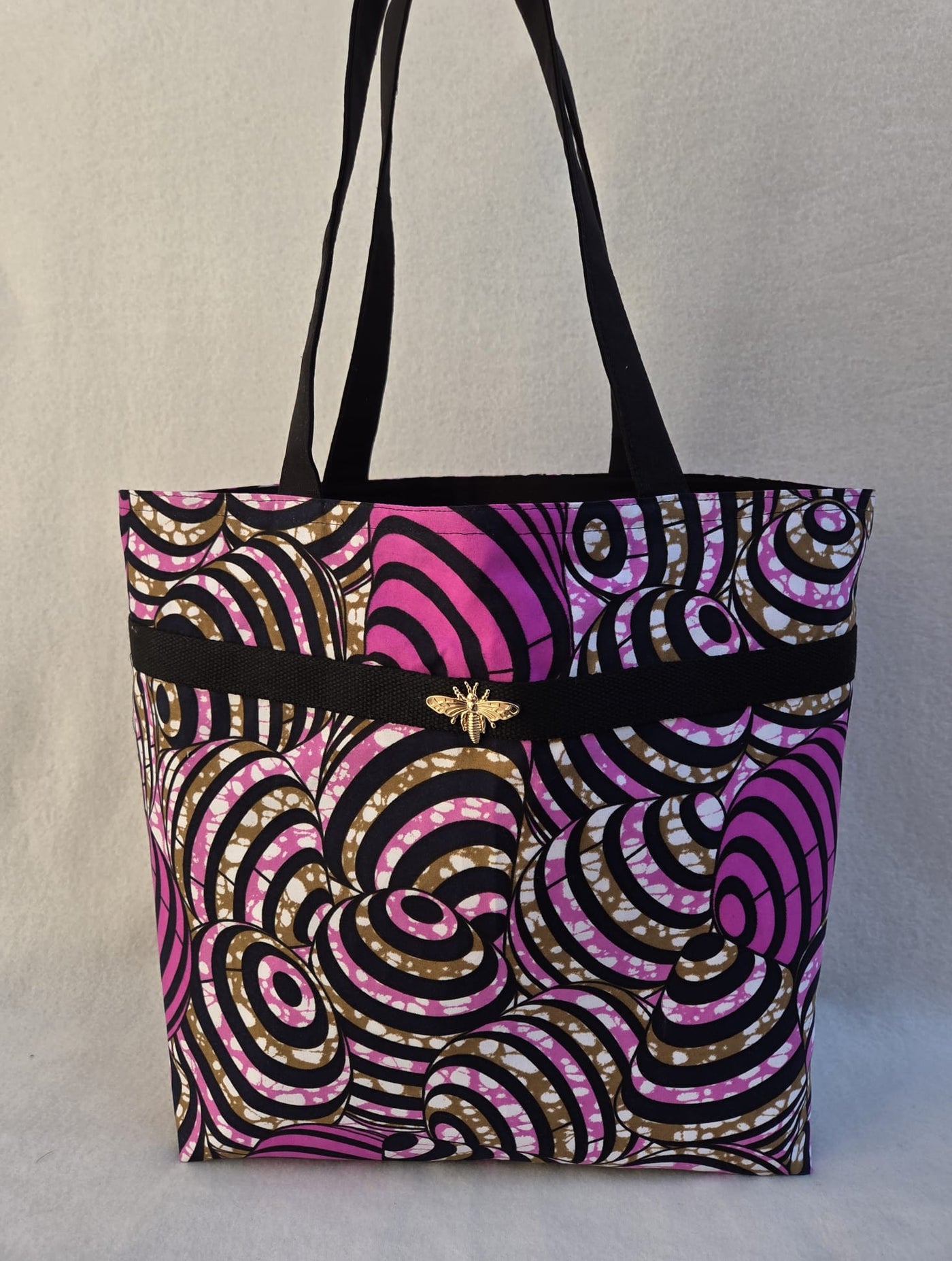 Sac “Pink Vibe” – Wax africain rose & bijou abeille